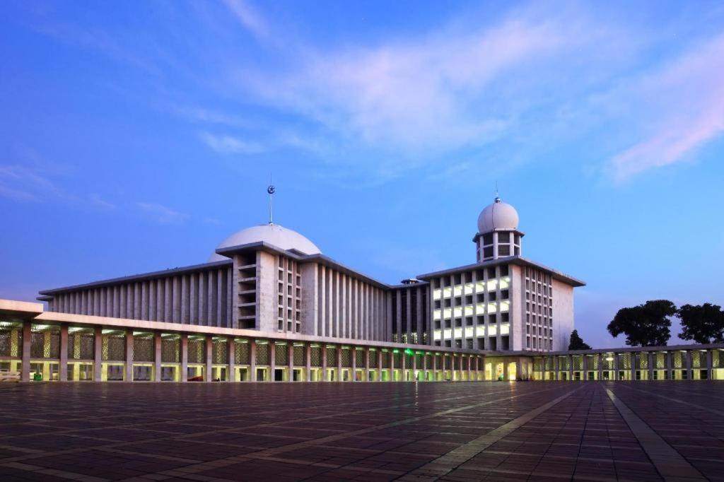 Classic Jakarta