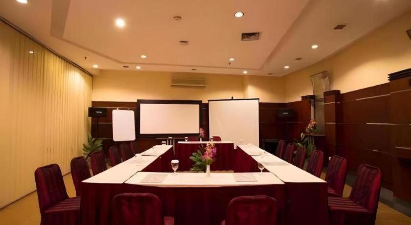 Classic Hotel 4*